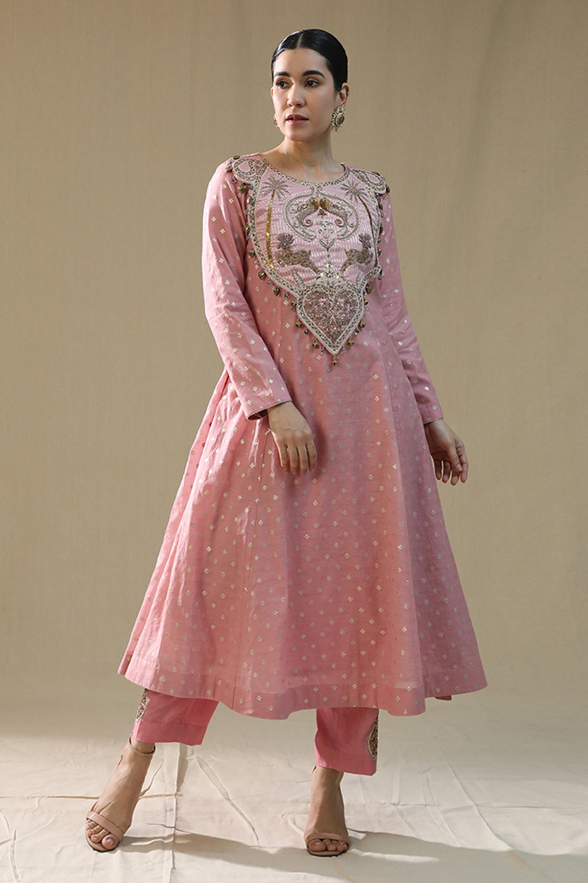 Light Pink Round Neck Kurta Set
