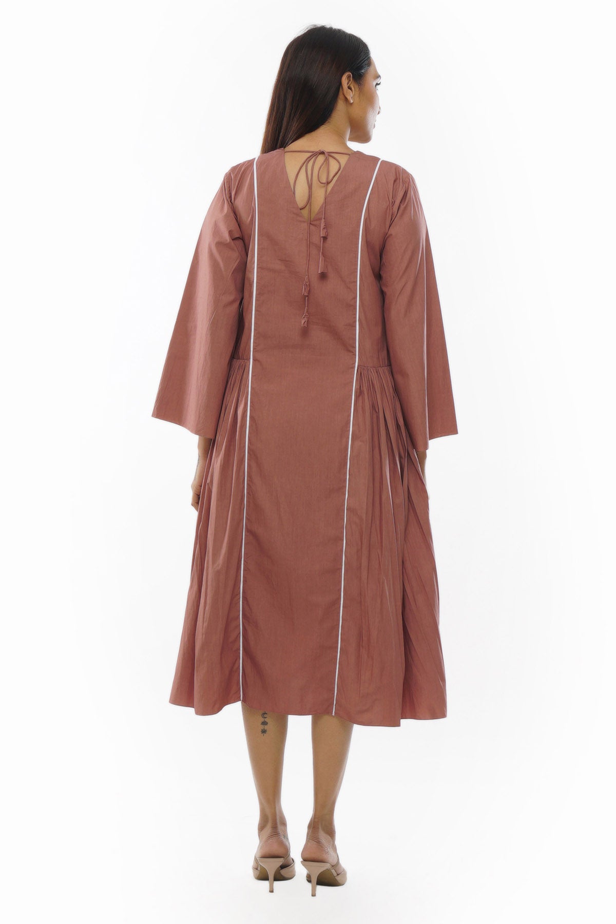 Light Pink V-Neck Midi Dress