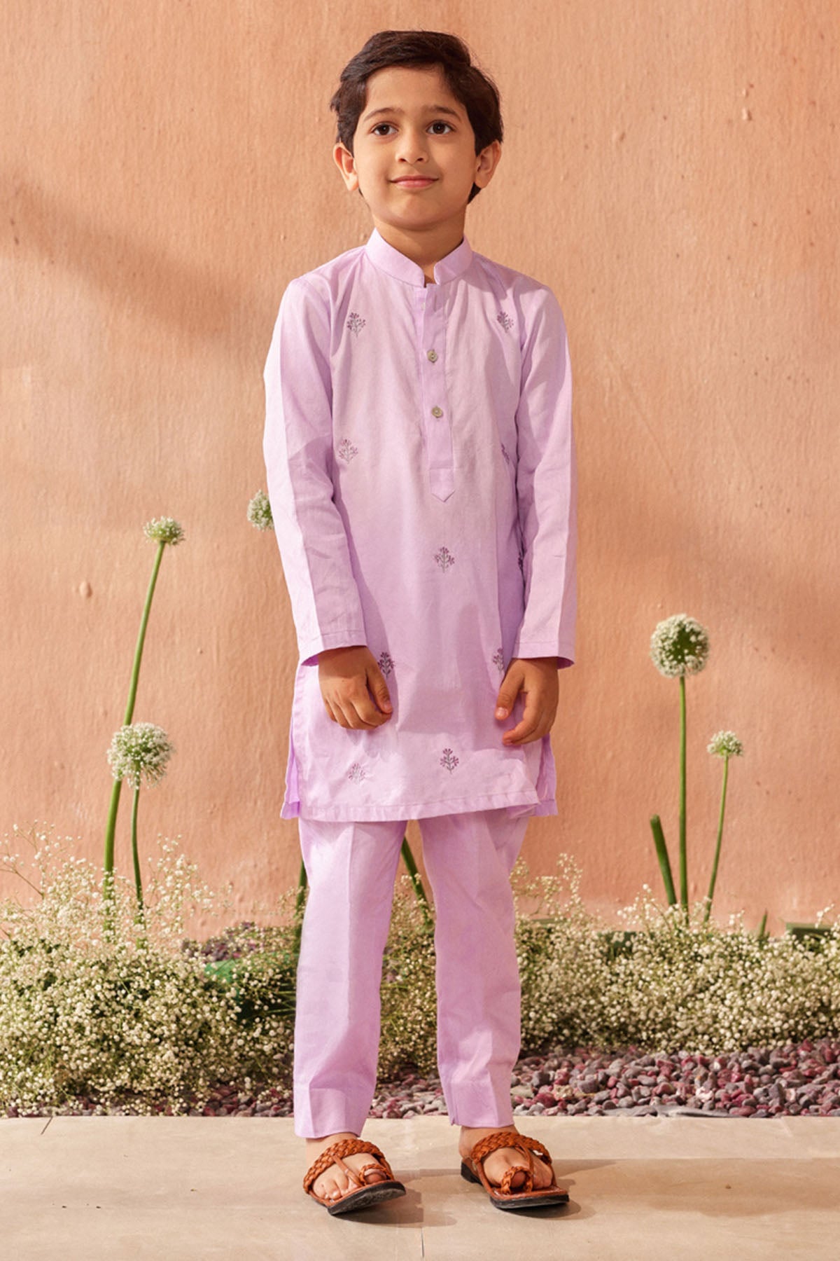 Lilac Buti Embroidered Kurta Set