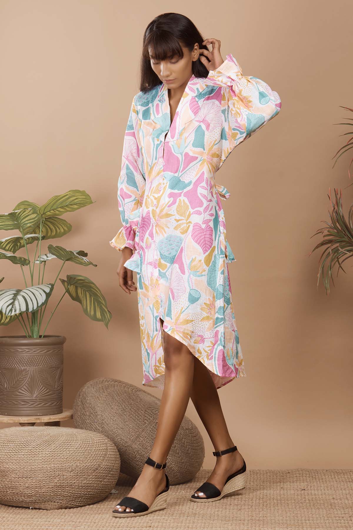 Linen Scallop White Dress