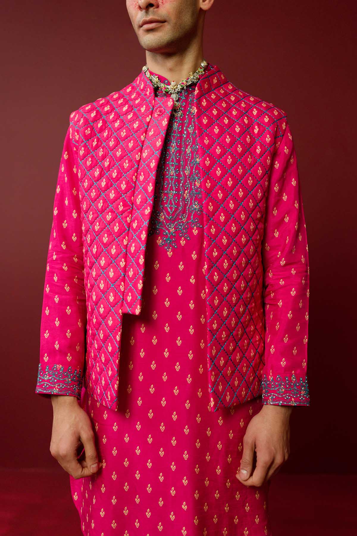 Magenta Jaal & Resham Bundi