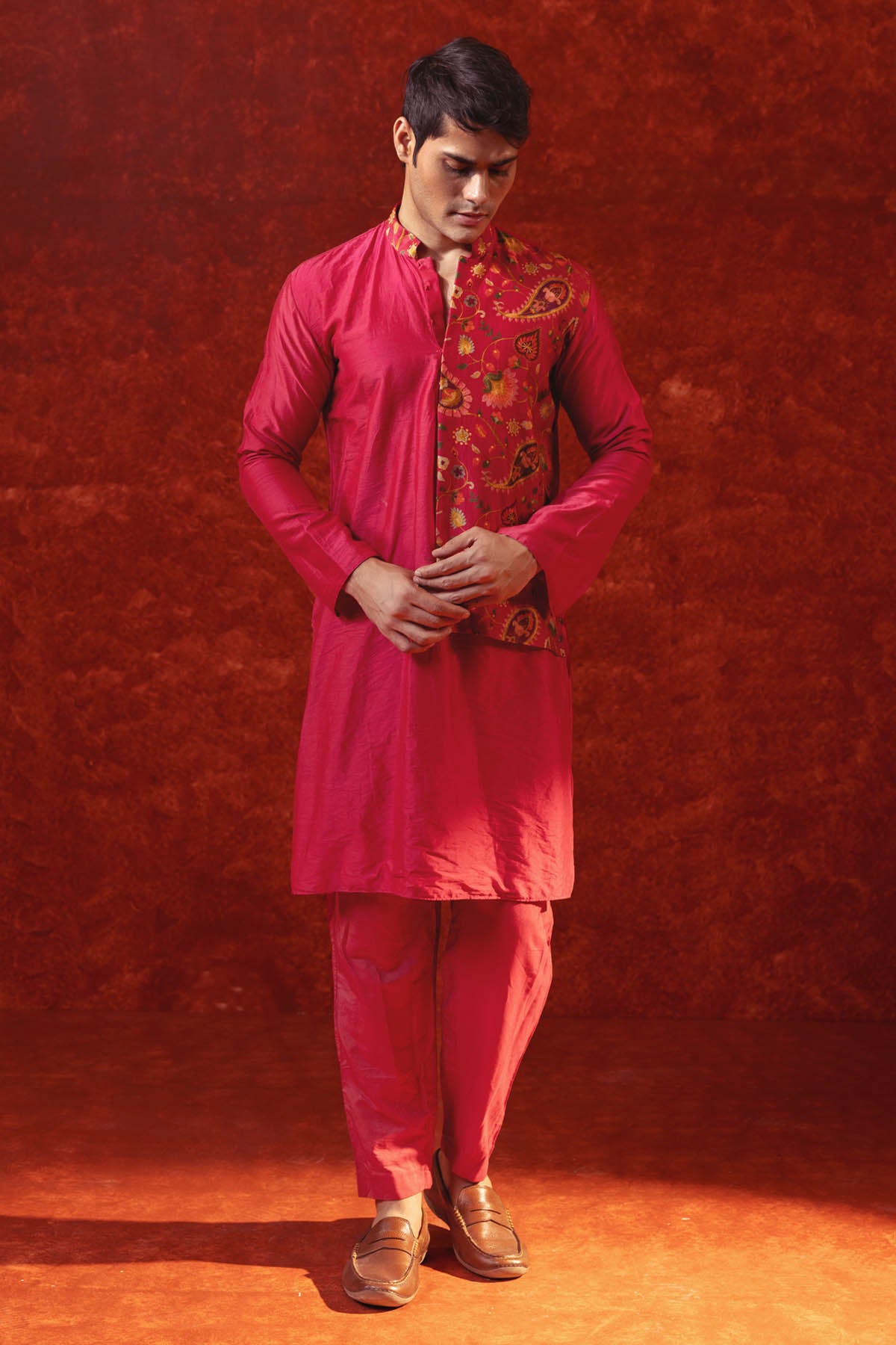 Magenta Paisley Print Kurta Set