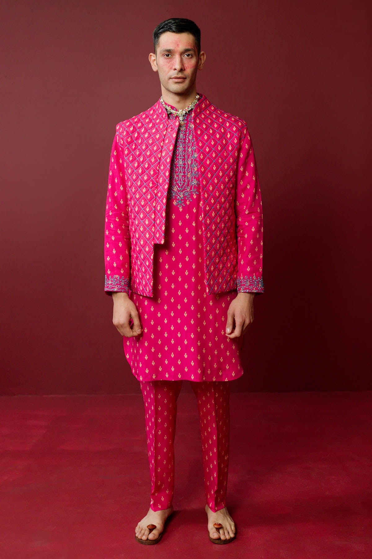 Magenta Jaal & Resham Bundi