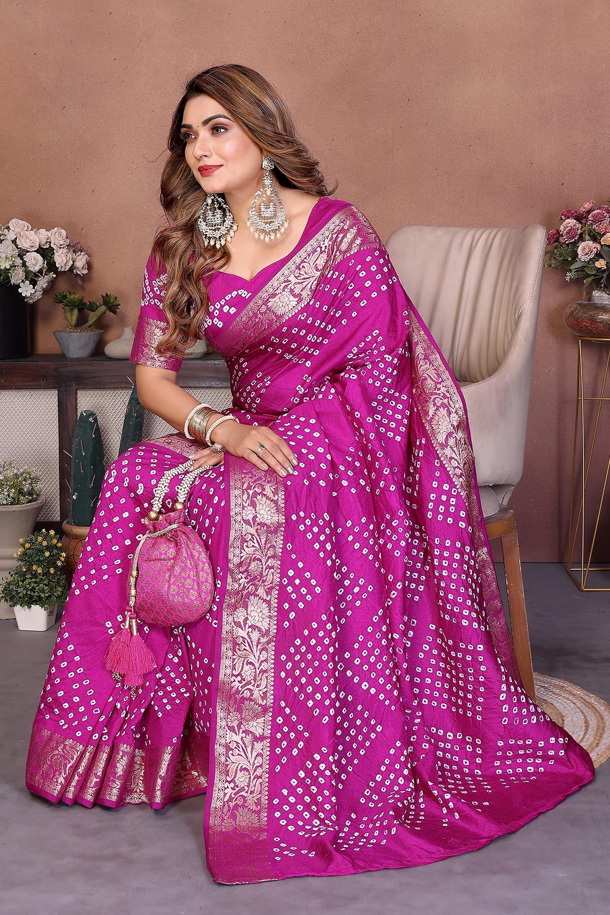 Magenta Pure Dola Silk Saree