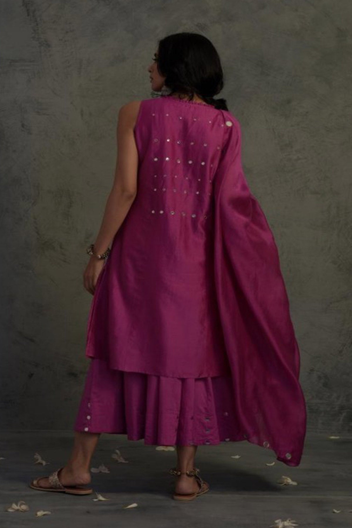 Magenta Sleeveless Kurta Set