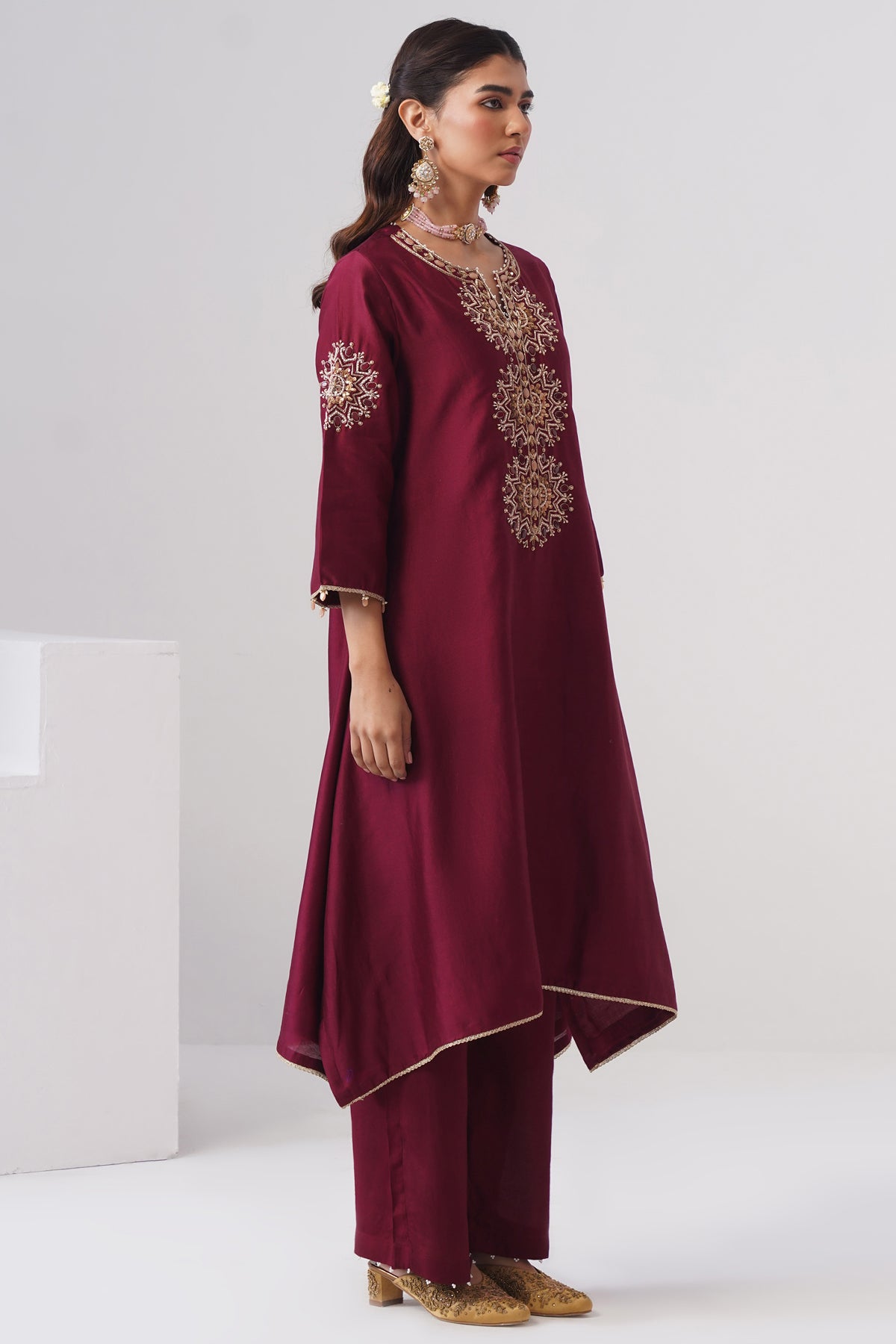 Maroon Pearl Kurta And Pants