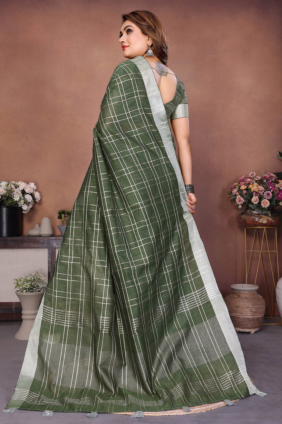 Mehendi Linen Saree And Blouse