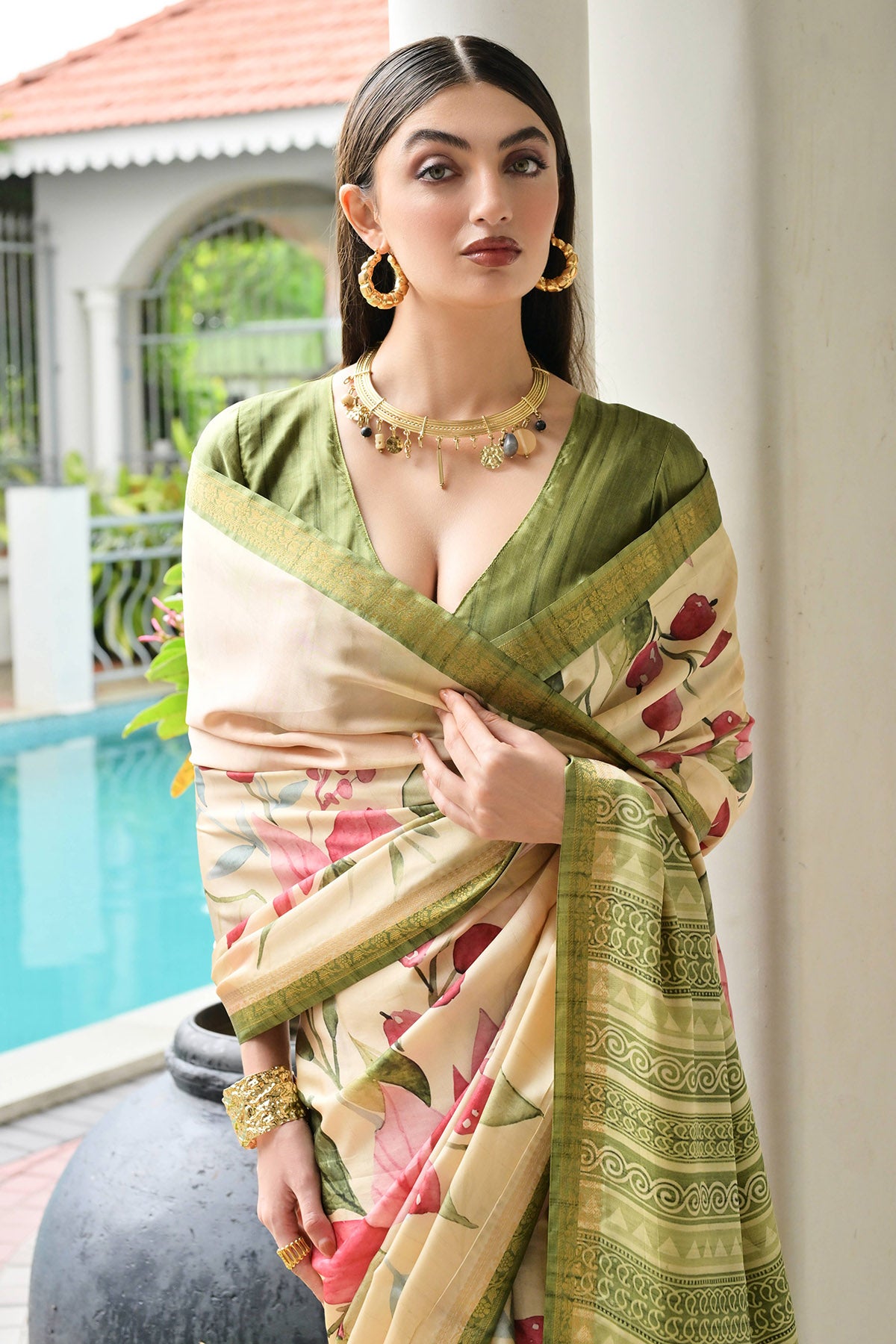 Mehendi Silk Flower Zari Saree