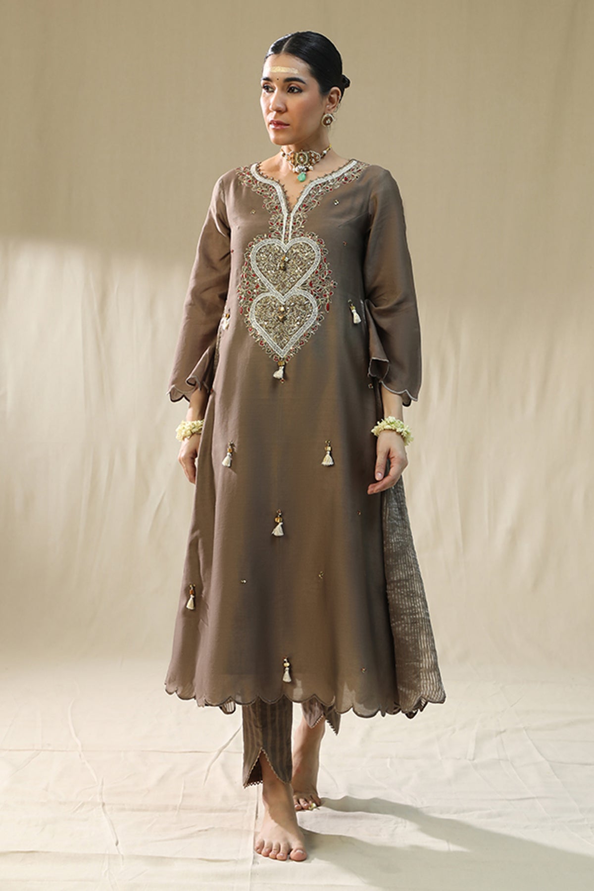 Mocha Dori Embroidered Kurta Set