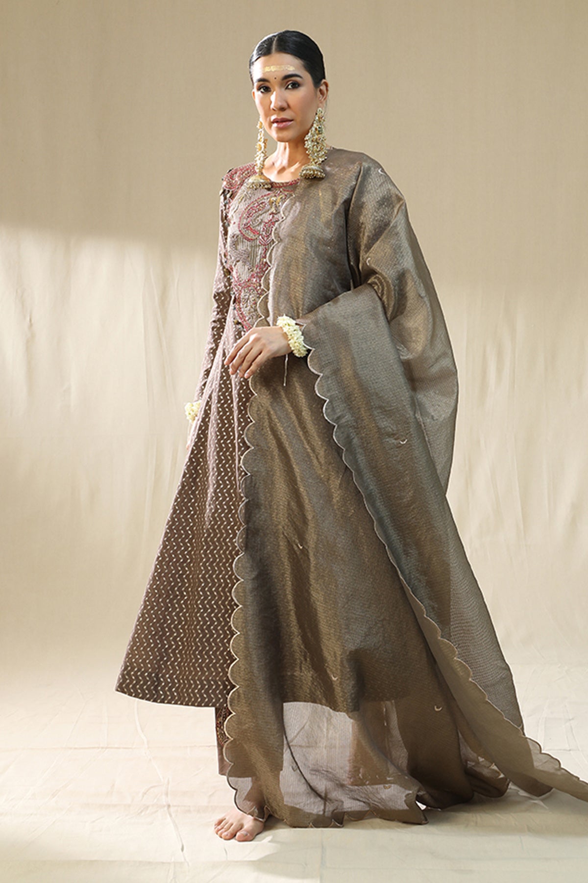 Mocha Round Neck Dori Kurta Set