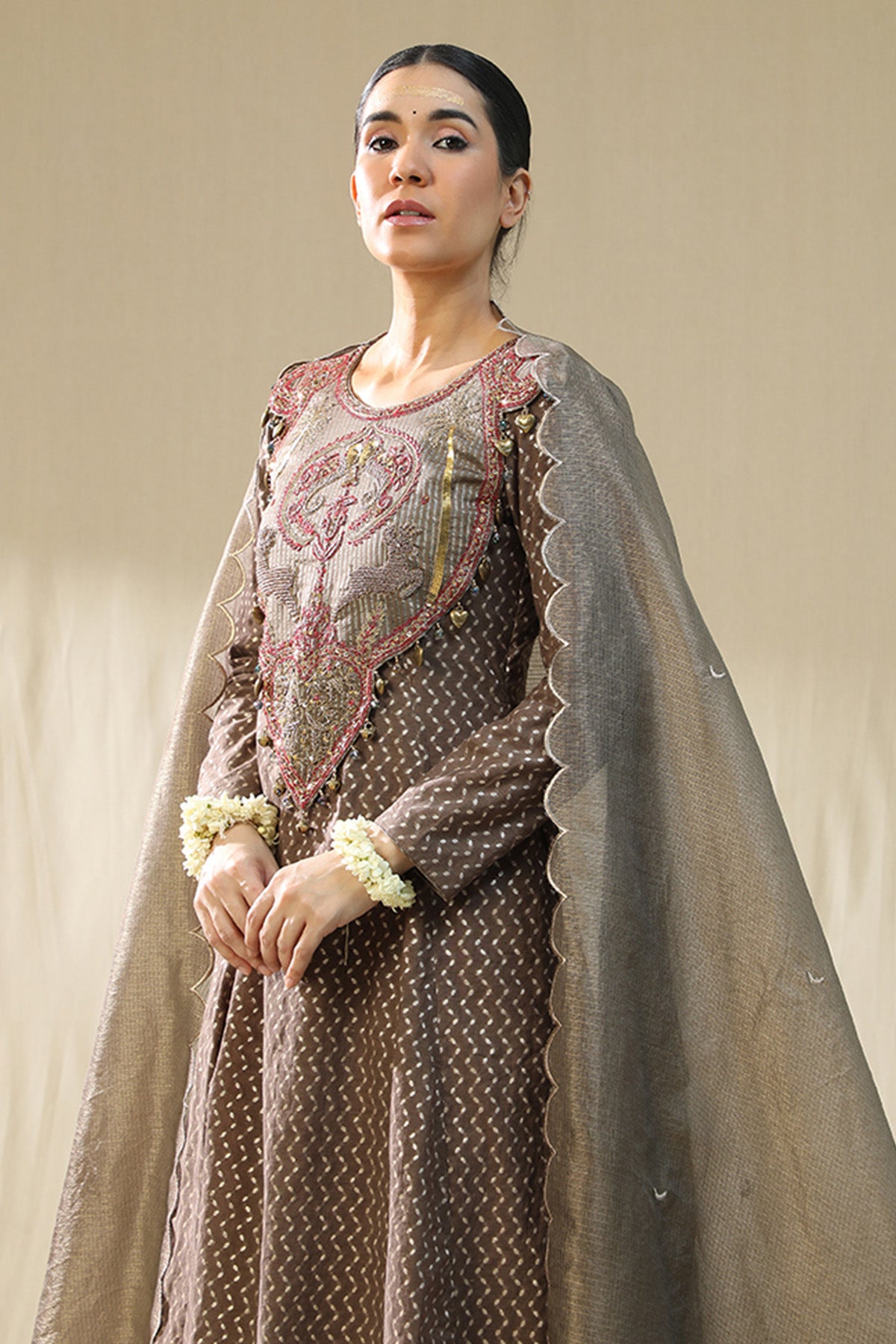 Mocha Round Neck Dori Kurta Set