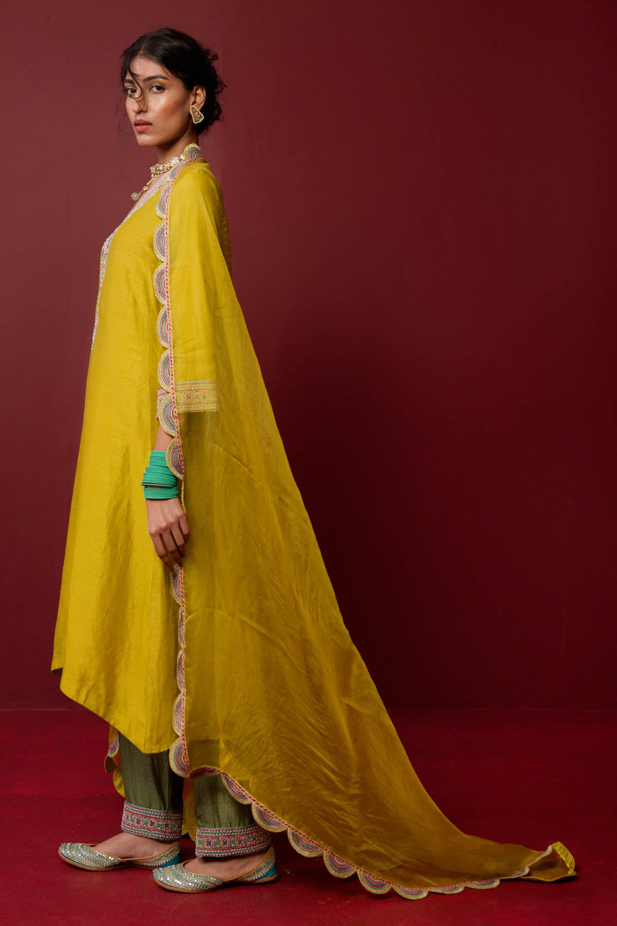 Multicolor Embroidery Kurta Set