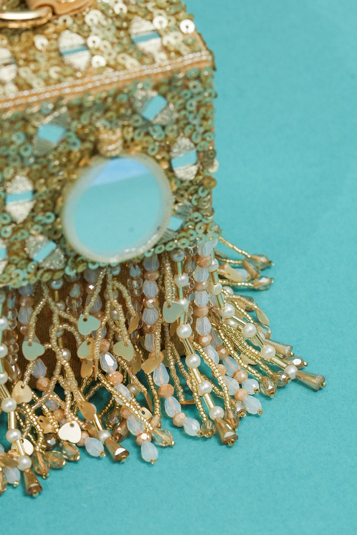 Multicolor Double Eye Clutch