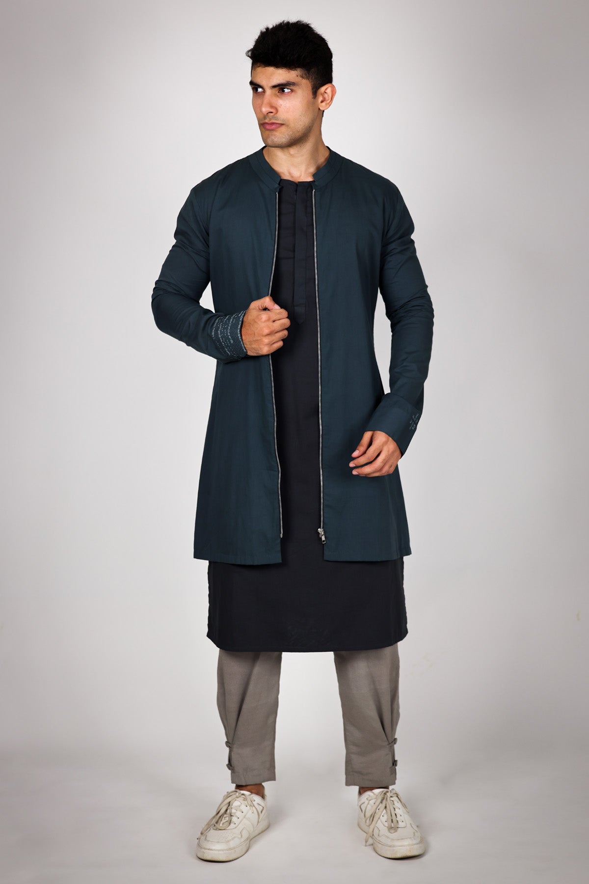 Buy Arya Giri Multicolor Embroidered Kurta Set