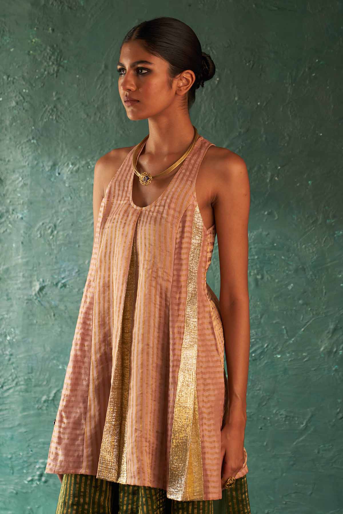 Multicolor Halter Neck Kurta Set