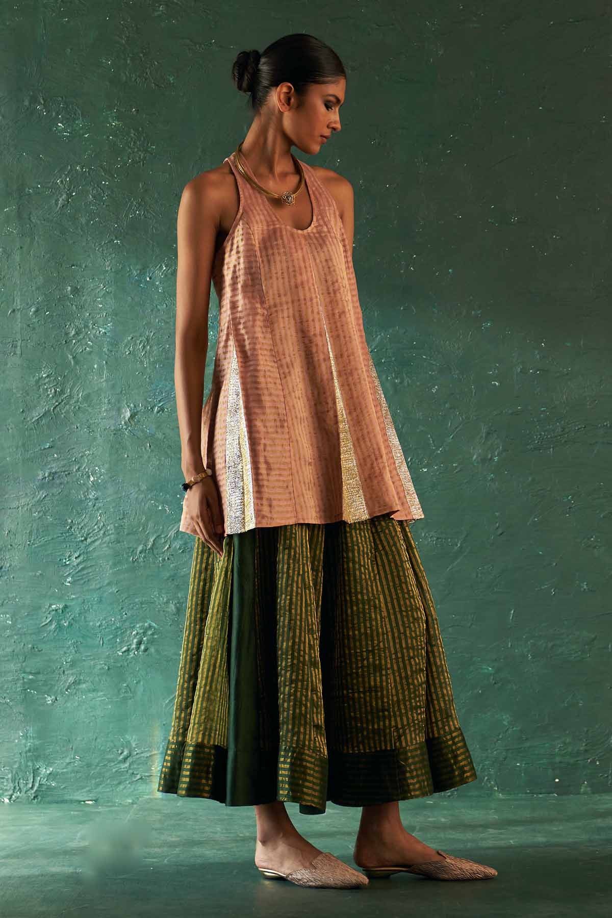 Multicolor Halter Neck Kurta Set