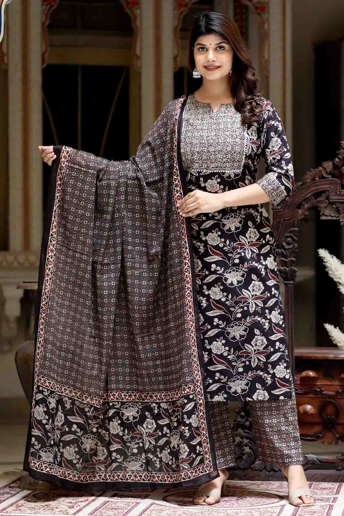 Multicolor Jari Work Kurta Set