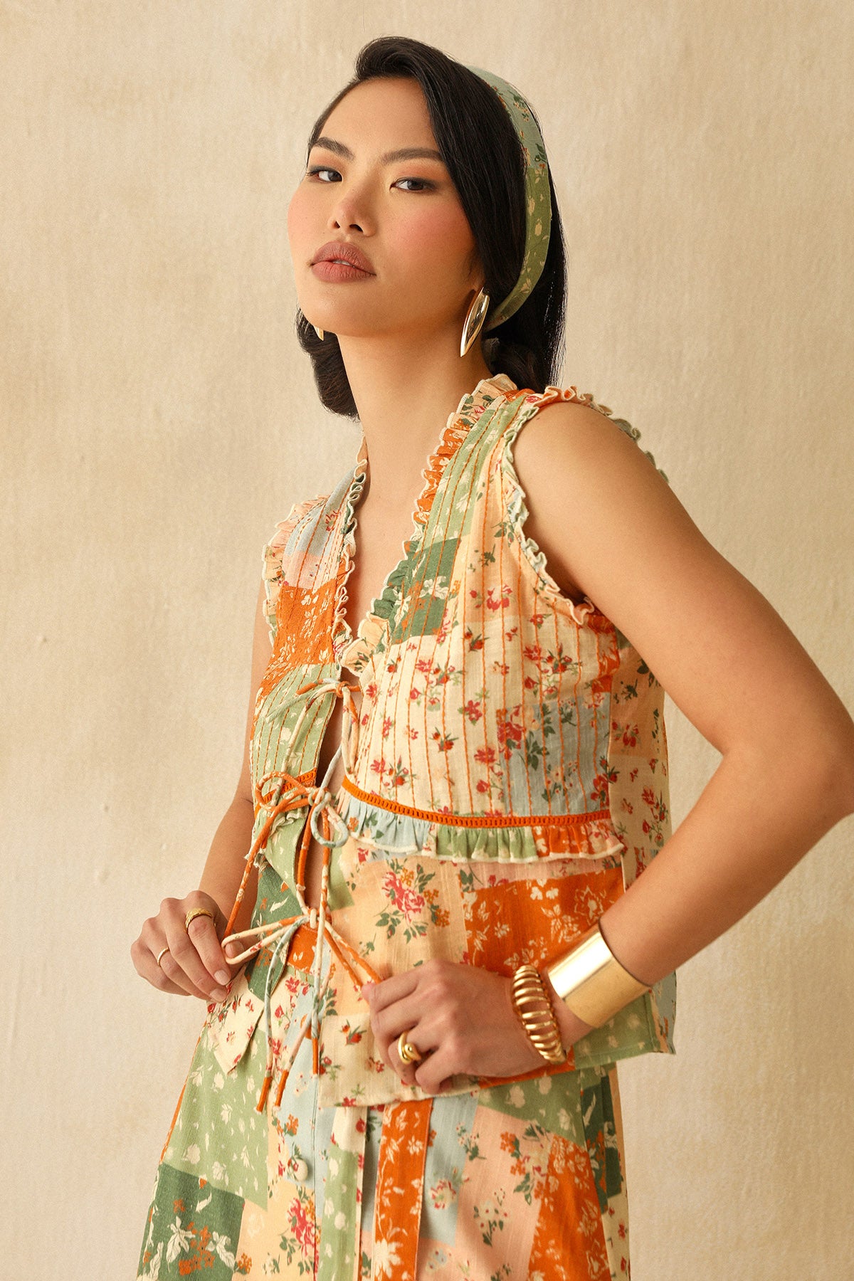 Multicolor Print Sleeveless Top