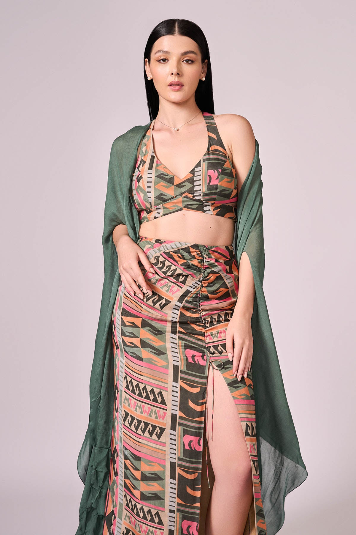 Multicolor Printed Cape Set