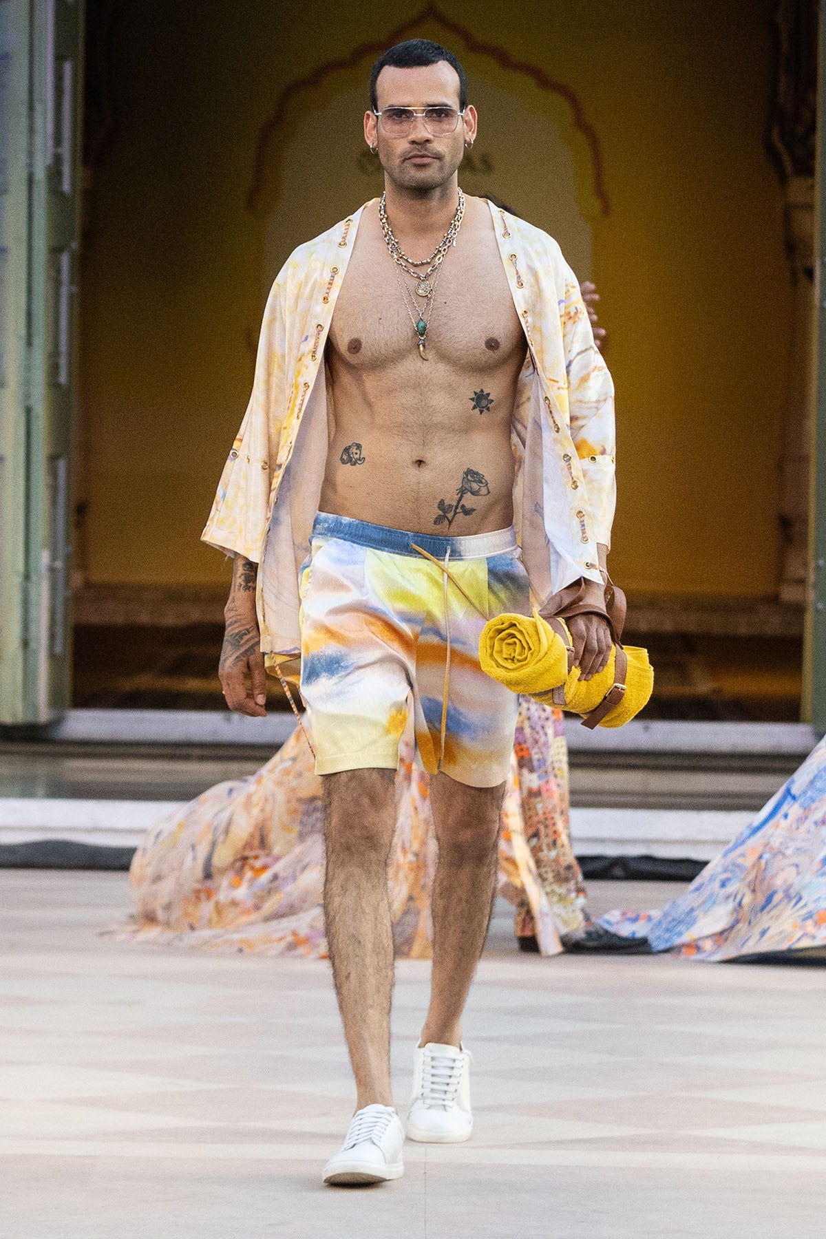 Multicolor Printed Cape & Shorts