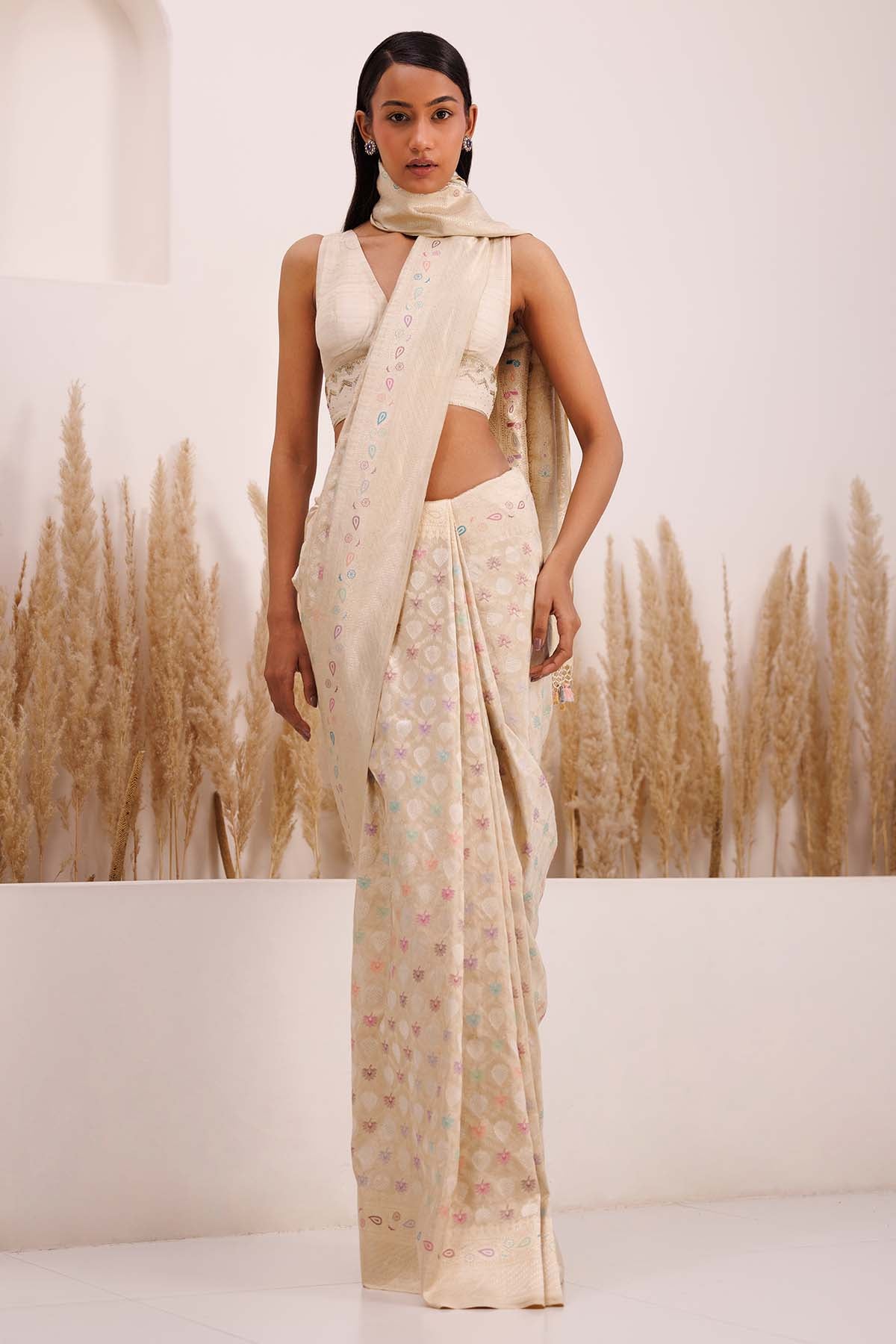 Ivory Saree & V-Neck Blouse