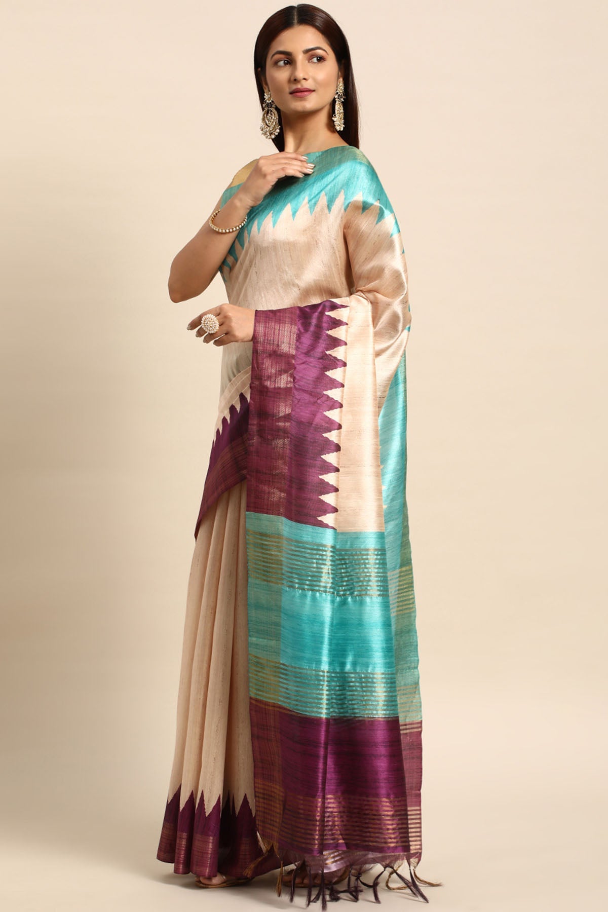Buy Multicolor Solid Designe Saree by Lili Lala for women online at ScrollnShops