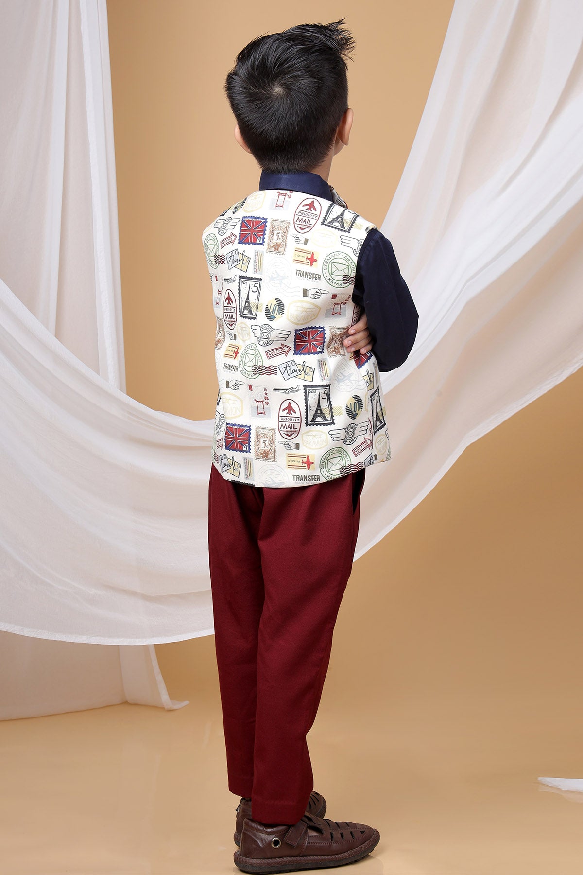 Multicolor Stamp Print Suit Set