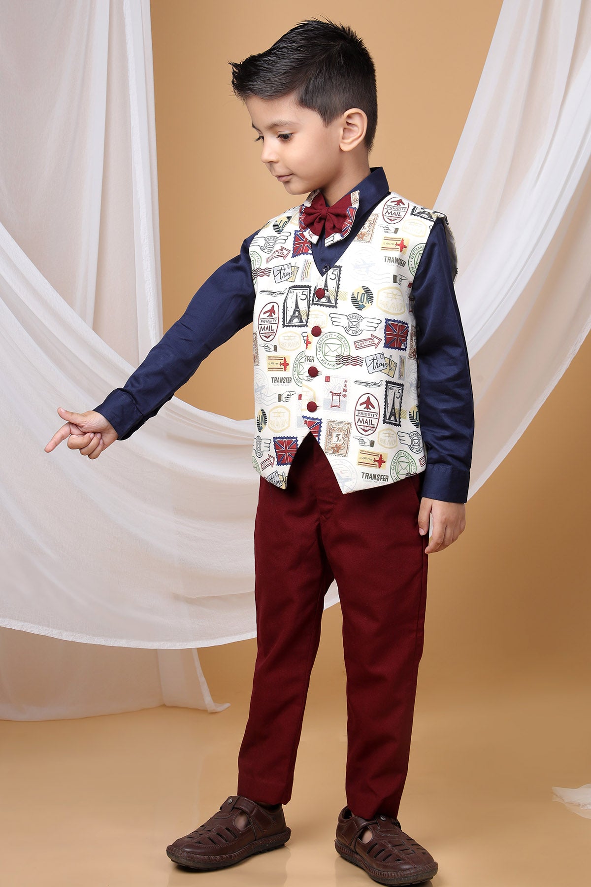 Multicolor Stamp Print Suit Set