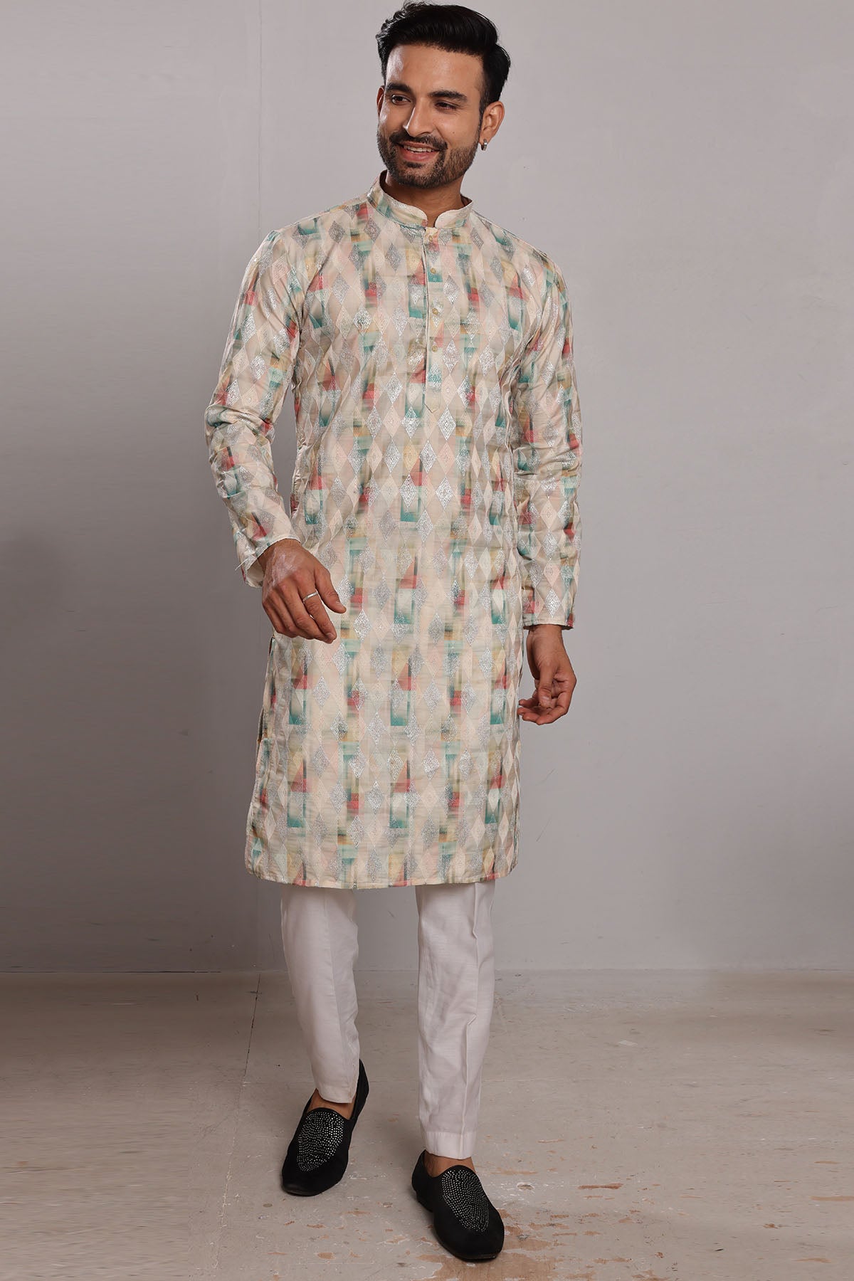 Multicolor Thread Work Kurta