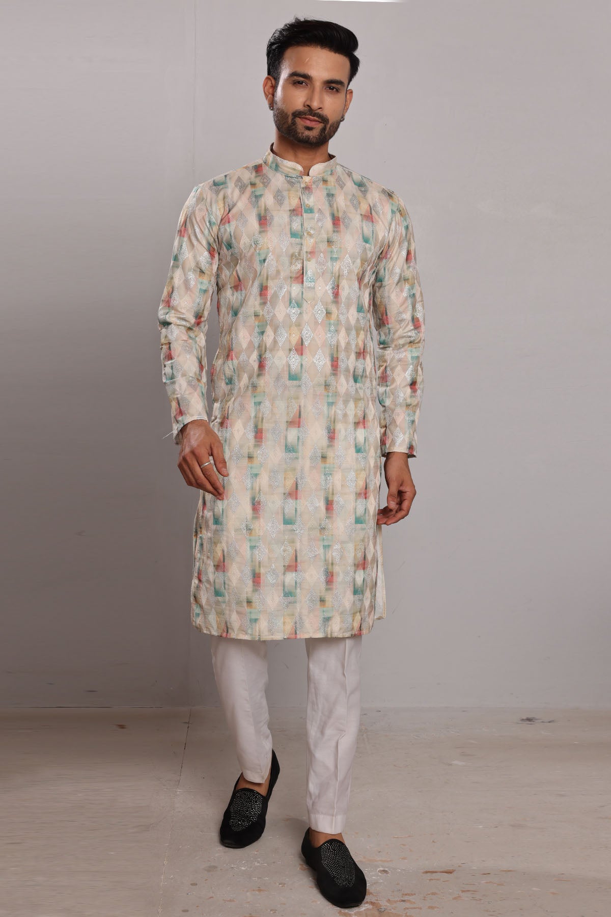 Multicolor Thread Work Kurta