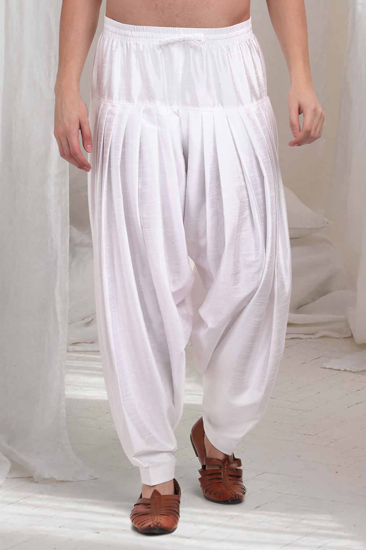 Multicolor Thread Work Kurta Set