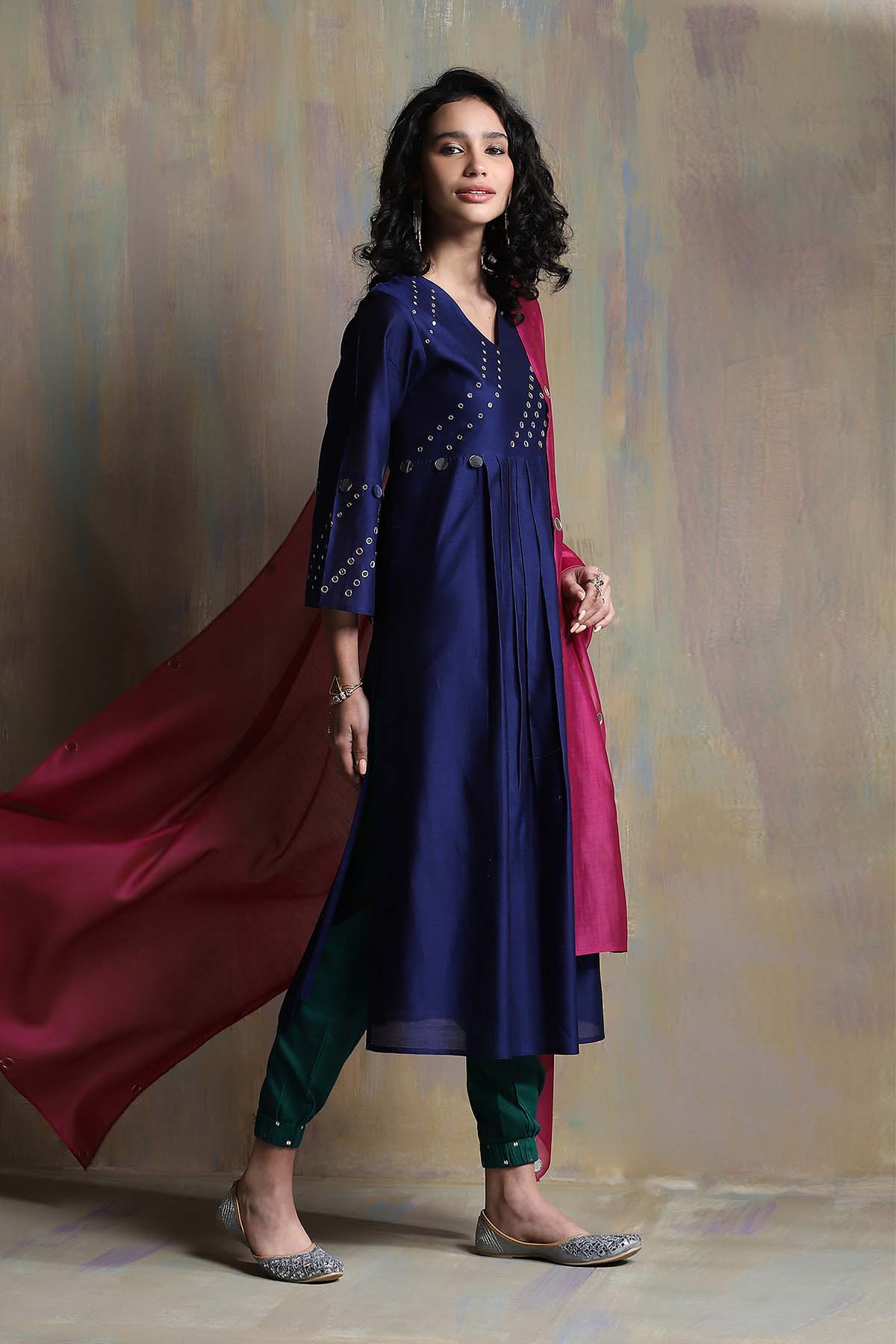Buy Multicolor V-Neck Kurta Set by Charkhee for women online at ScrollnShops