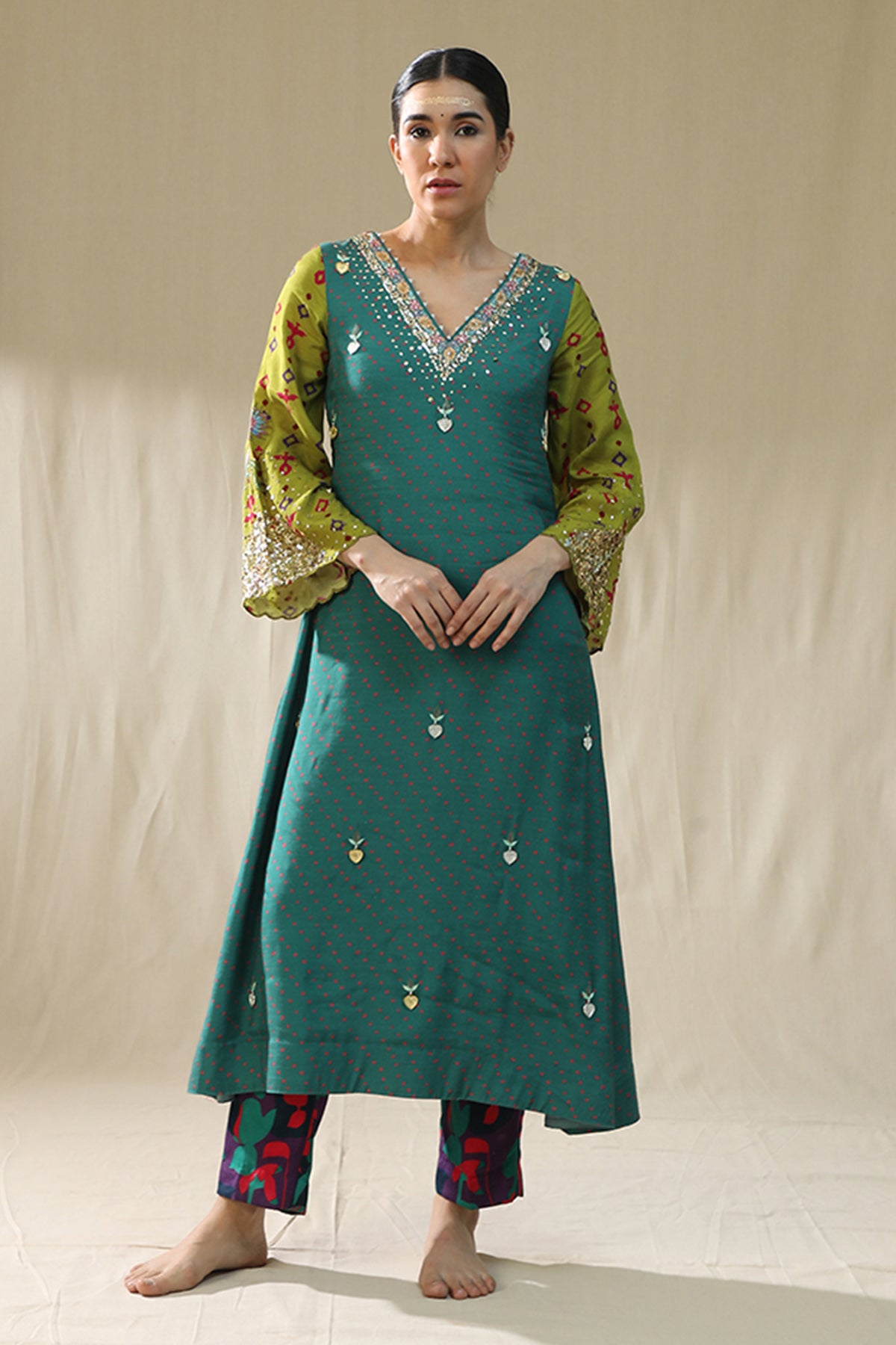 Multicolor Zardozi Kurta Set