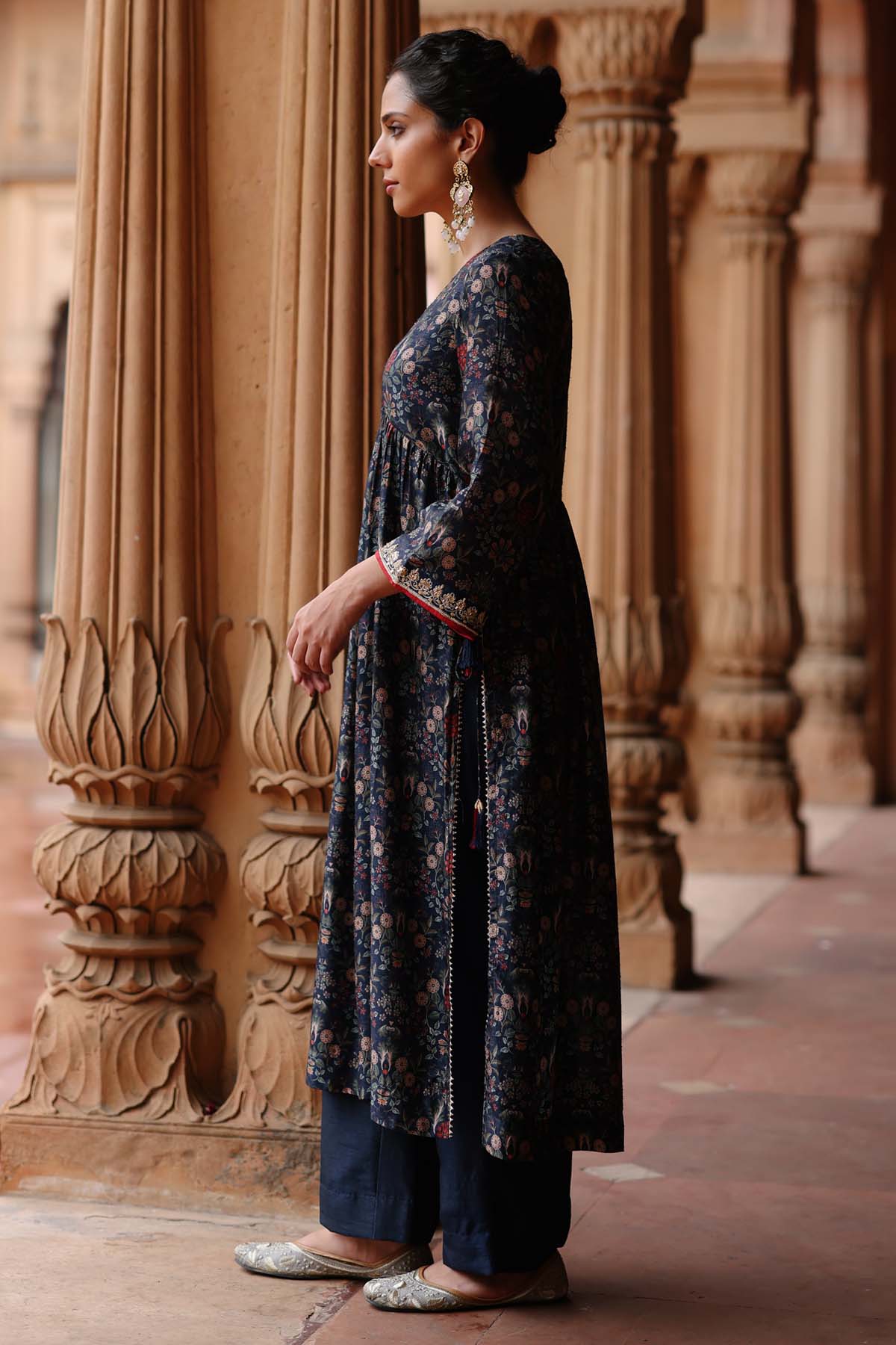 Navy Blue Print Kurta & Pants