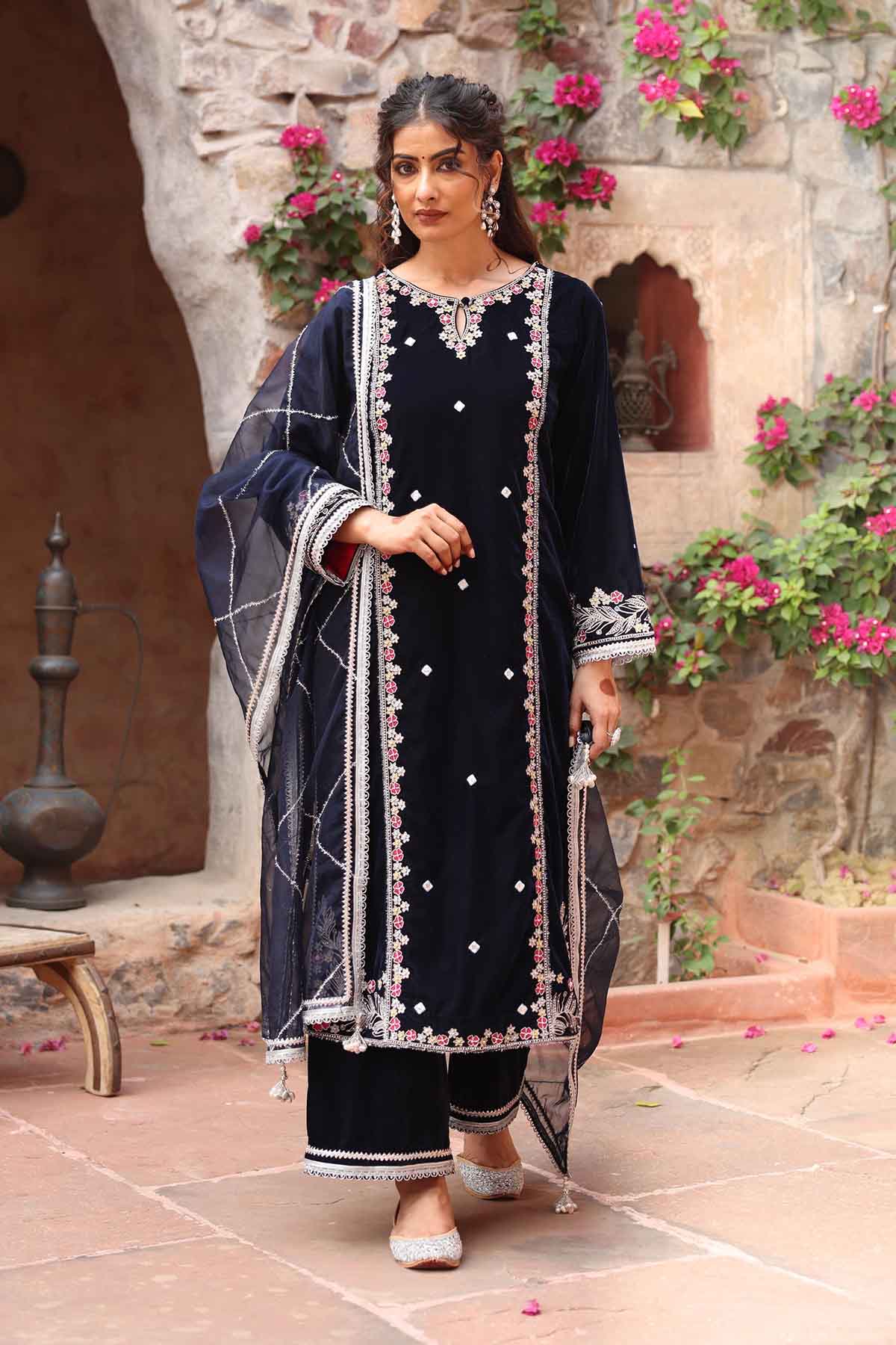 Buy Navy Blue Straight Kurta Set by Ajiesh Oberoi for women online at ScrollnShops