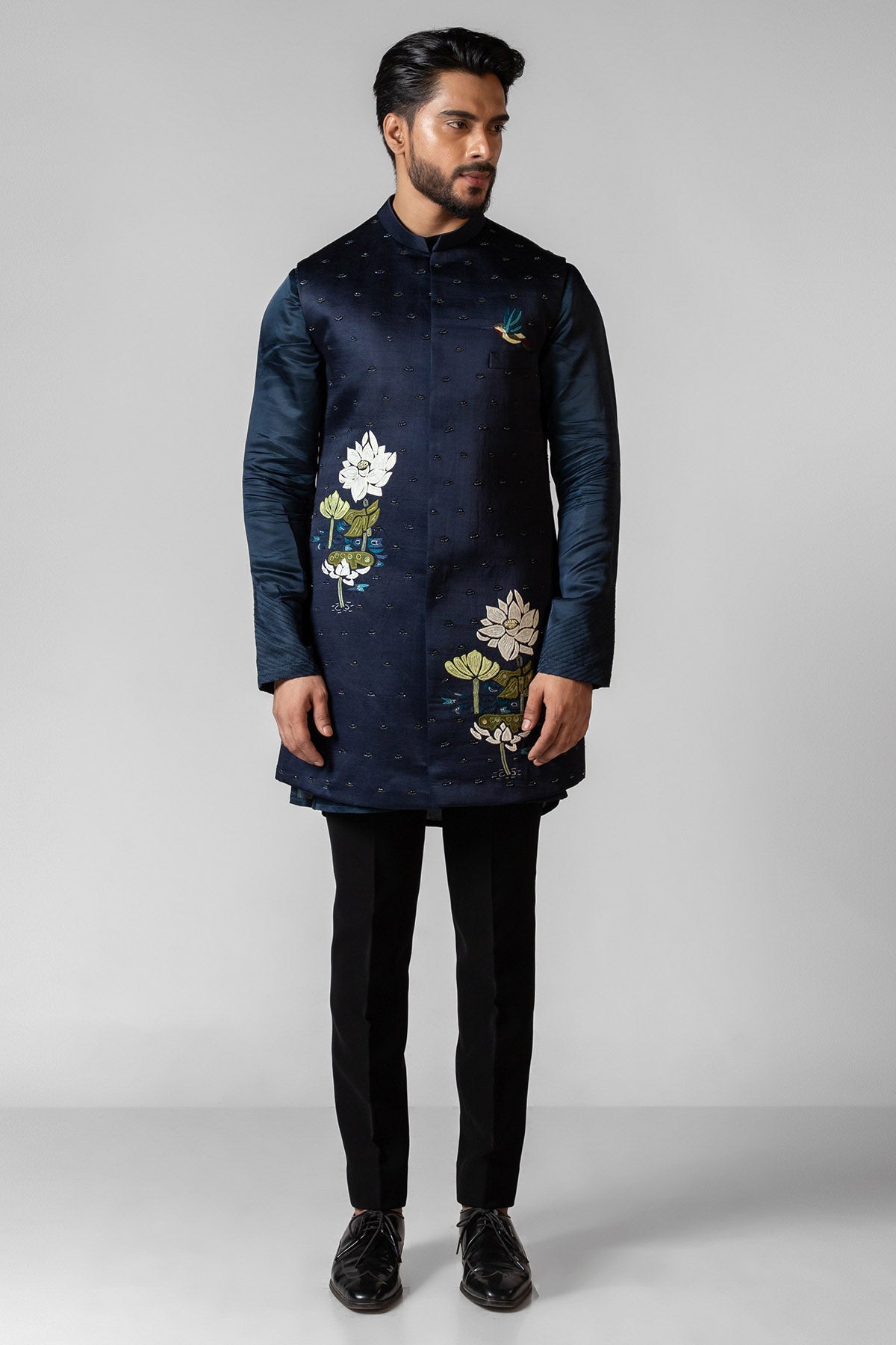 Buy Navy Resham Applique Kurta Set for men by Paarsh Atelier online available at scrollnshops