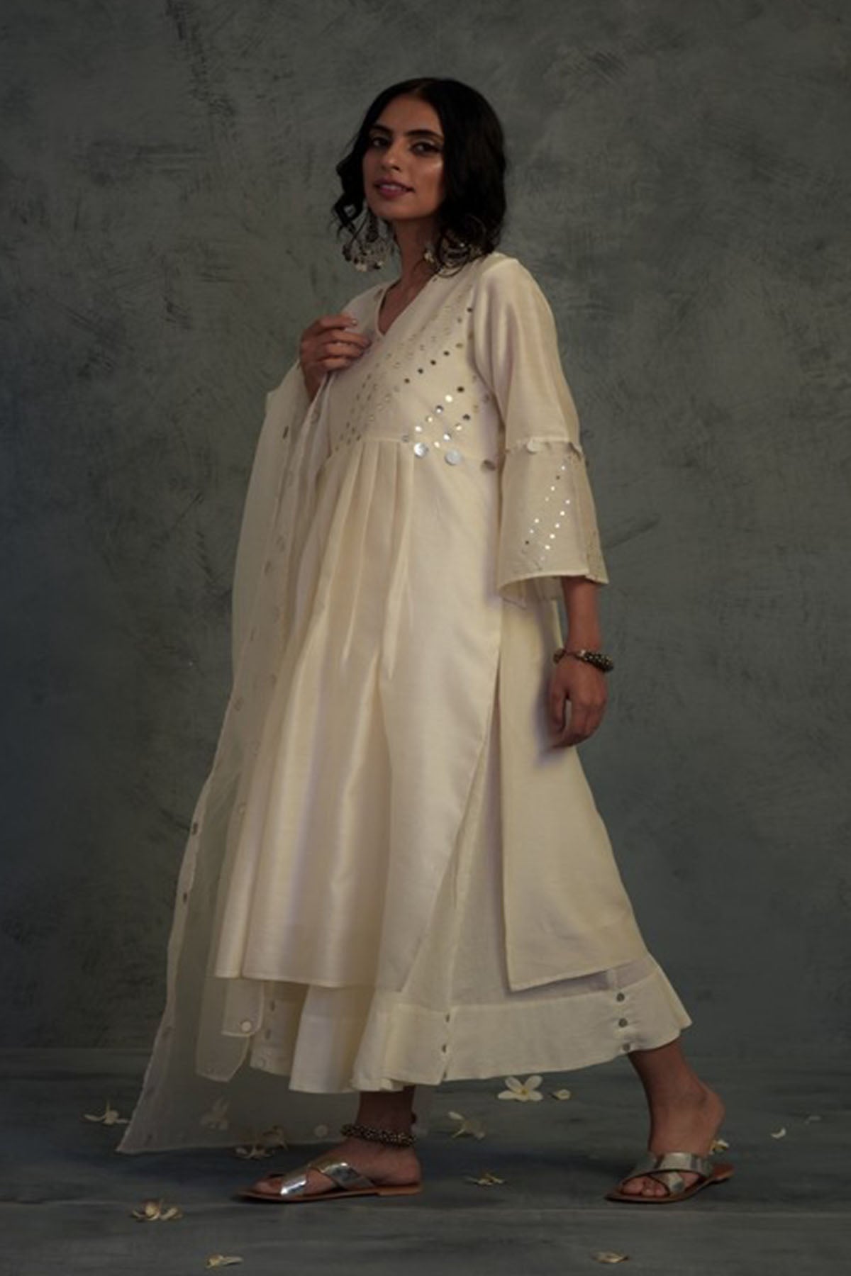 Off-White Gathered Kurta Set