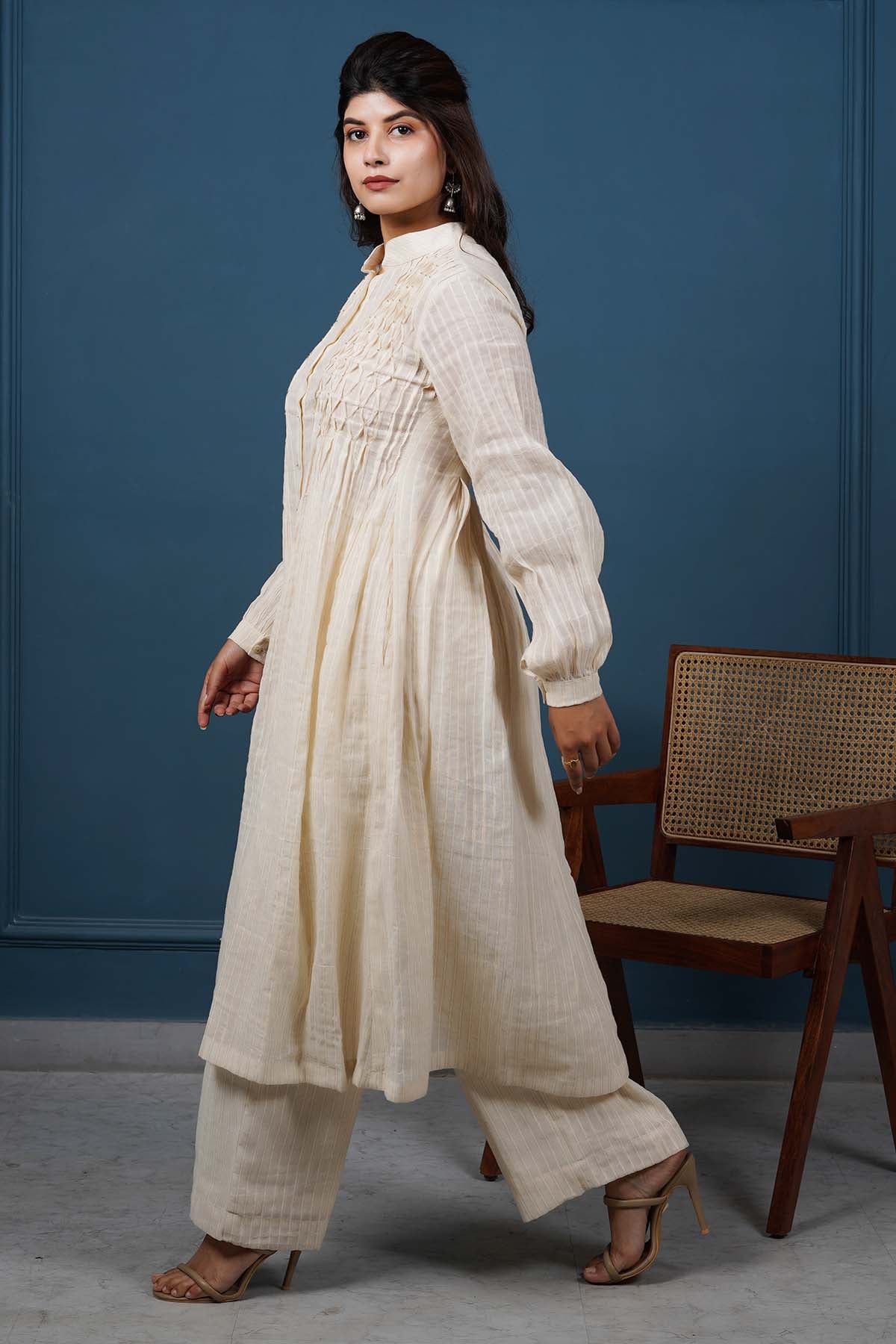 Off-White Smocked Kurta & Pants