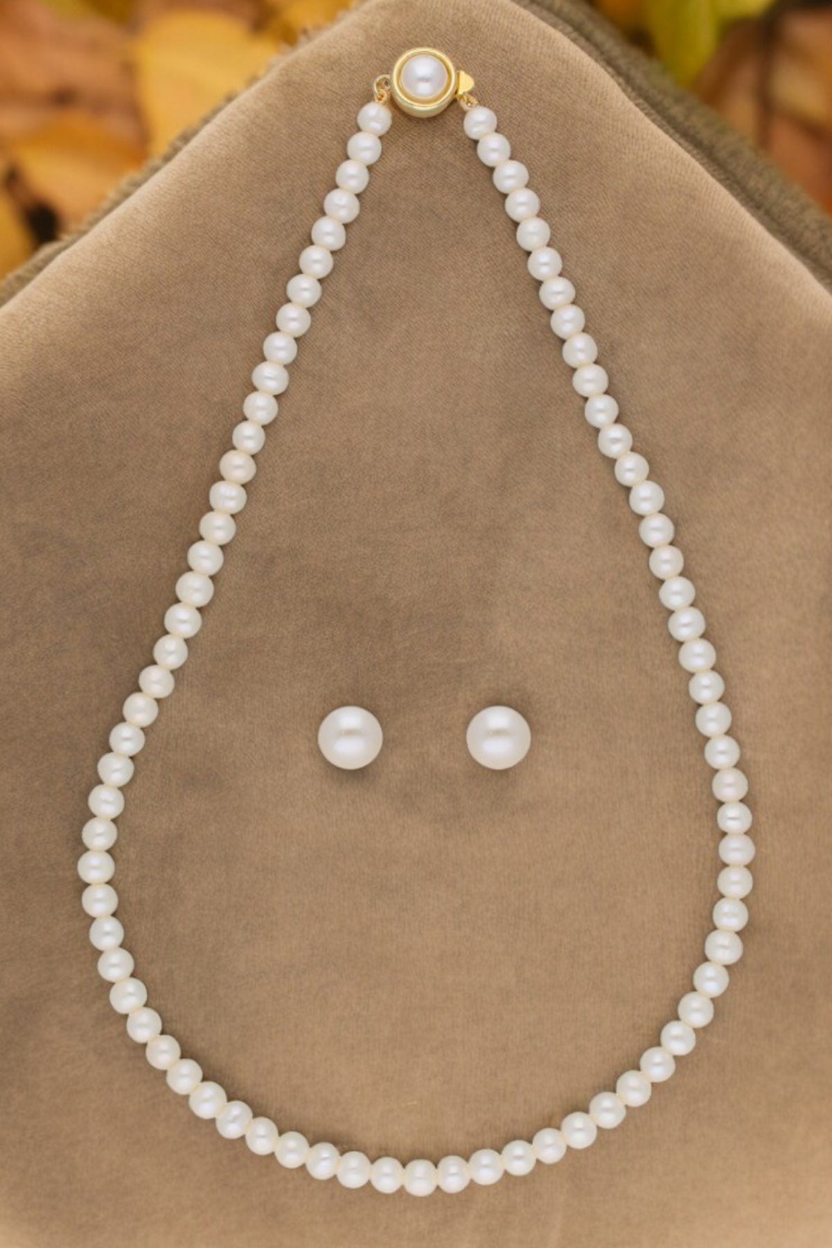 Buy Off White Round Jewellery Set for women by J Pearls online available at scrollnshops