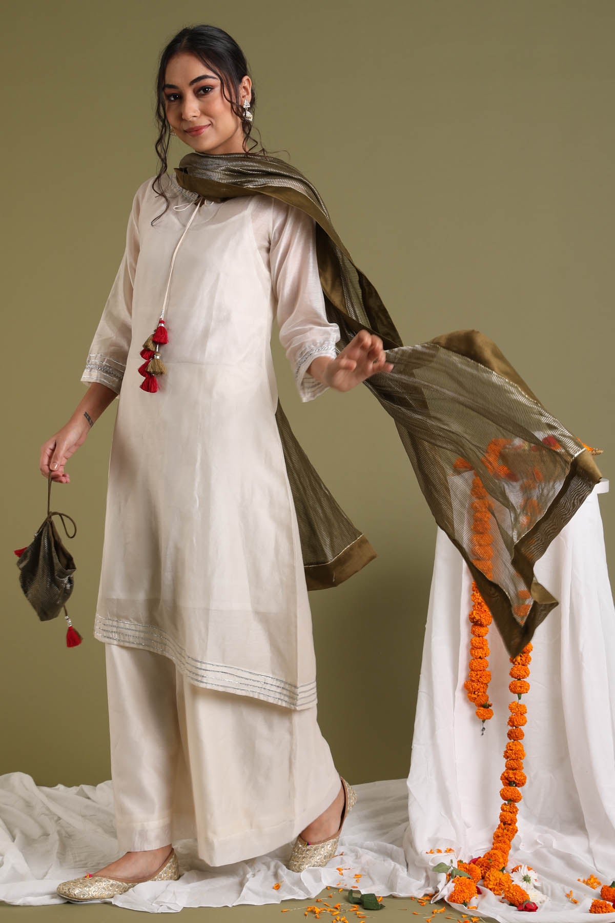 Offwhite Gota Chanderi Kurta Set