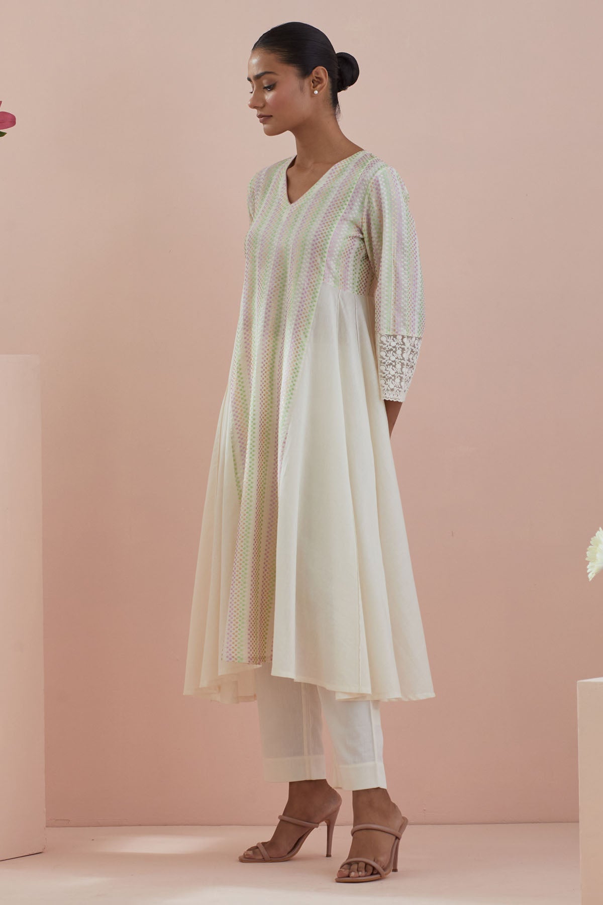 Vinusto Offwhite Asymmetric Anarkali Set for women online at ScrollnShops