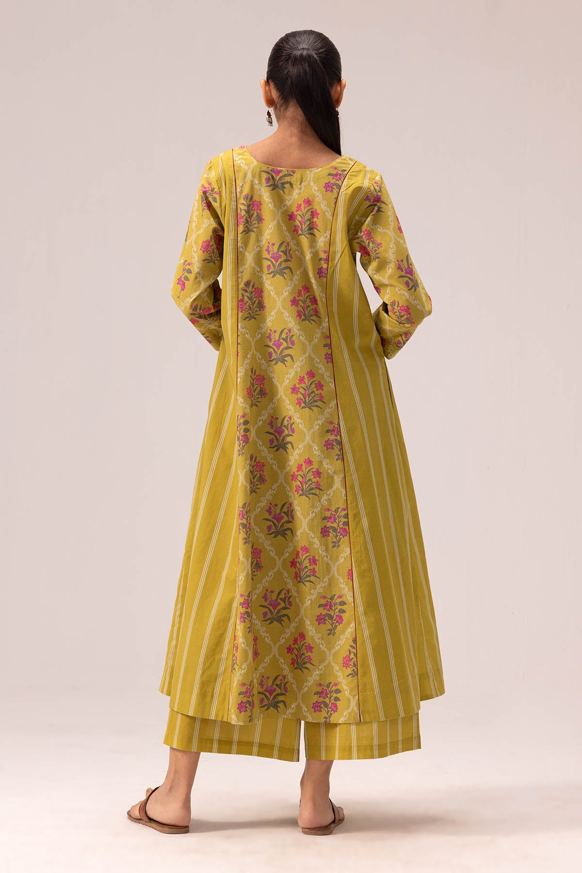 Olive Pintuck Crepe Kurta Set