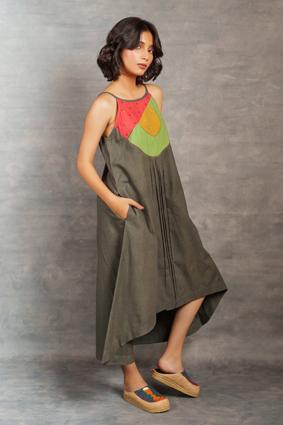 Olive Sleeveless Cotton Dress