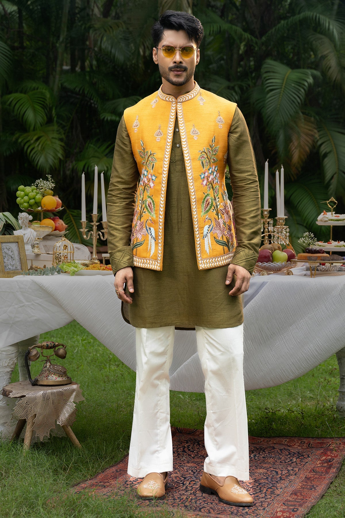 Buy Olive & Yellow Zari Kurta Set for women by Paarsh Atelier online available at scrollnshops