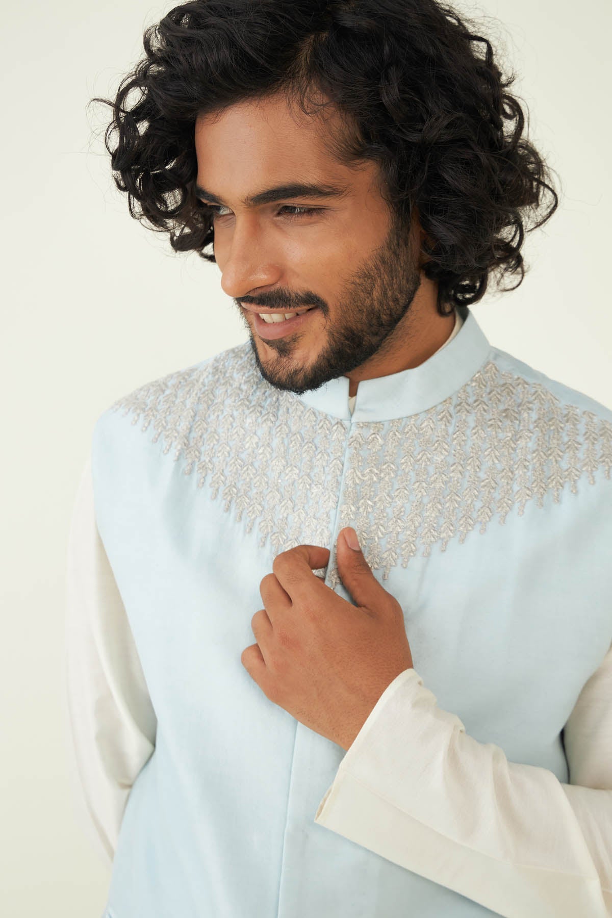 Pastel Blue Zardozi Bundi Set