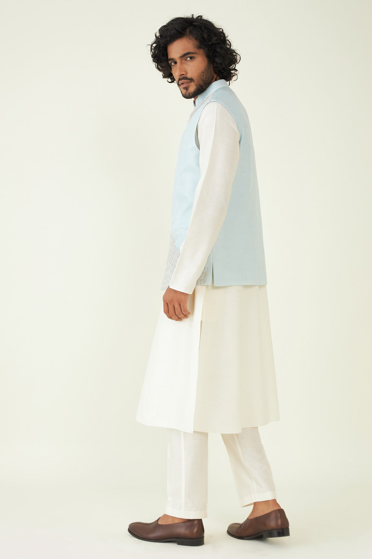 Pastel Blue Zardozi Bundi Set