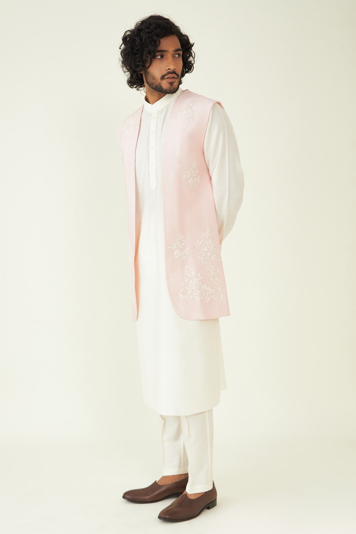 Pastel Pink Embroidered Bundi Set