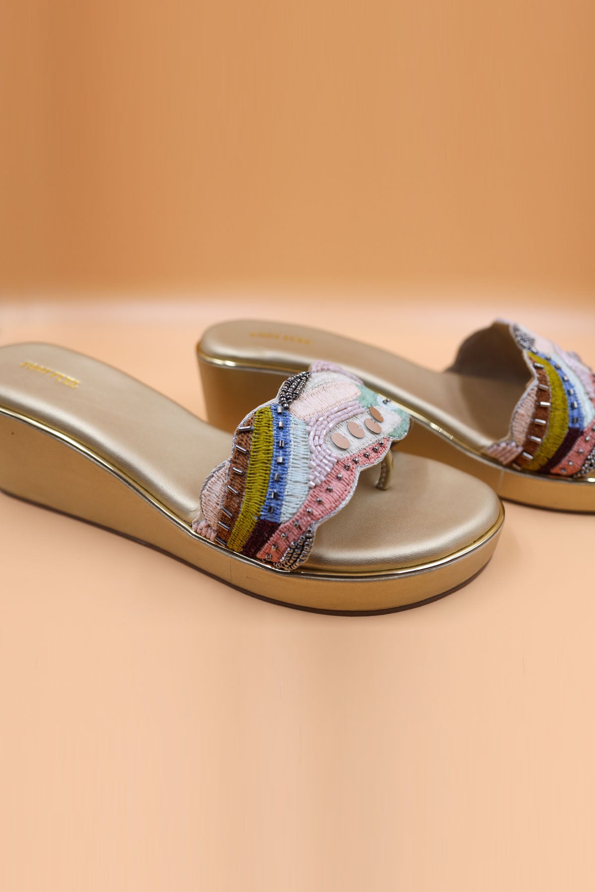 Pastel Anchor Thread Wedges