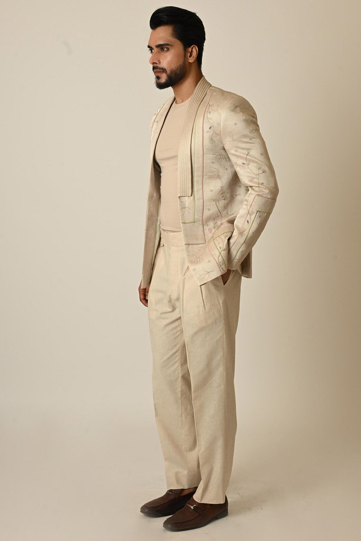 Pastel Pink Leaf Motifs Blazer