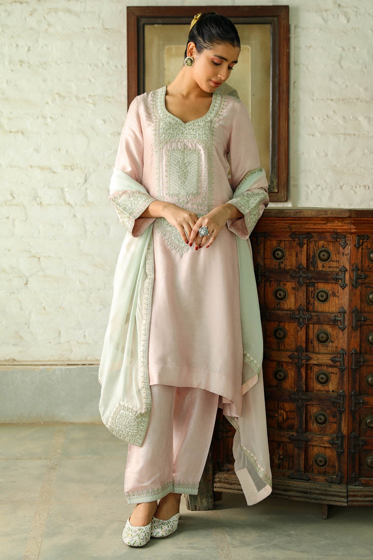 Patch Embroidered Kurta Set